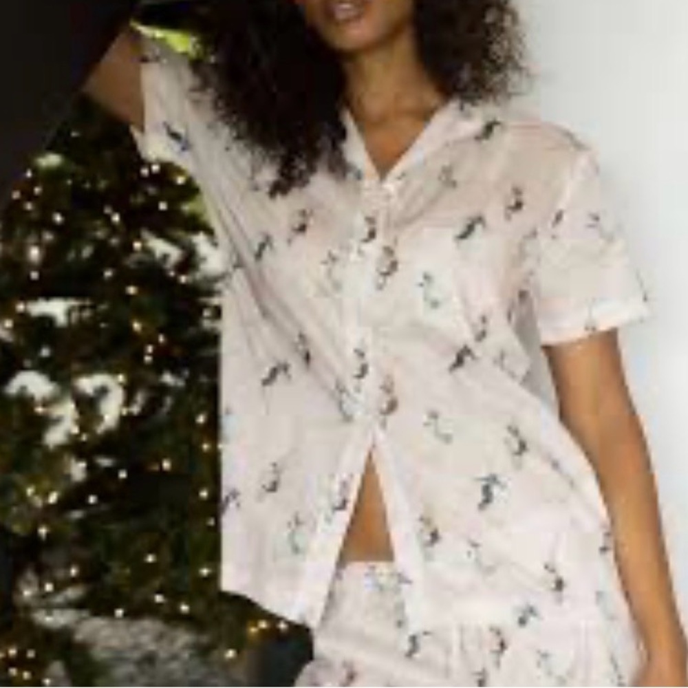 Pour Les Femmes Print Pajama Set